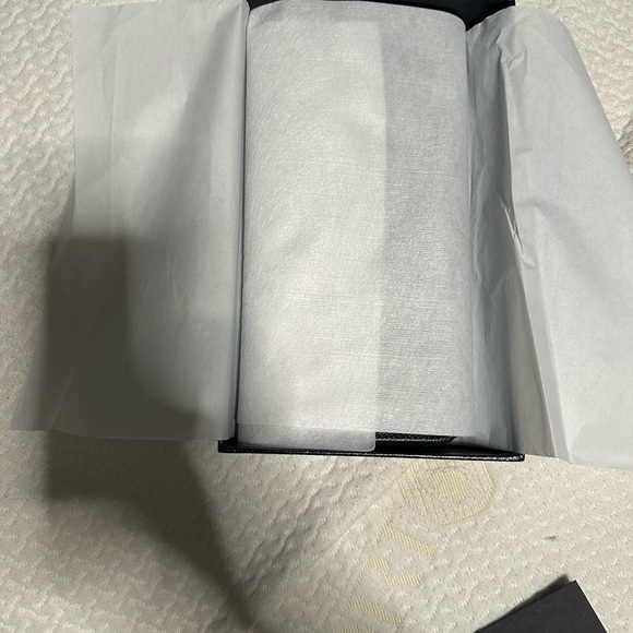 Large Prada Leather Wallet - Picture 2 of 8